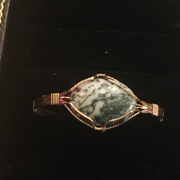 NEW~Moss Agate Bracelet - Picture 1 of 5